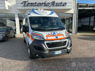 fiat ducato 335 2.2 bluehdi ambulanza