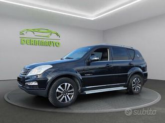 ssangyong rexton w 2.0 xdi 4wd a/t top