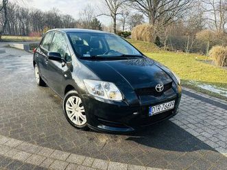 toyota auris 1.6benzyna automat 102tys km nowe opony oplaty 2027 klima mietków • olx.pl