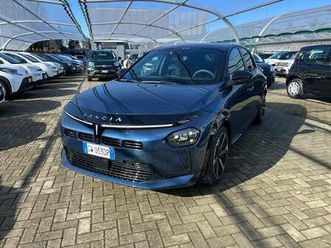 lancia ypsilon 54kwh lx 156cv del 2024 usata a milano