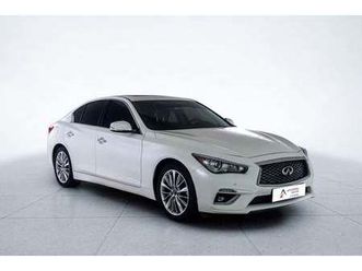 infiniti q50 luxe 2.0l luxe 3.0