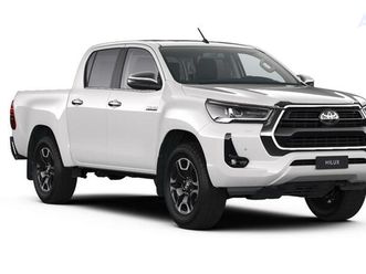 toyota hilux toyota hilux 2.8 diesel double cab active za 49 990 €