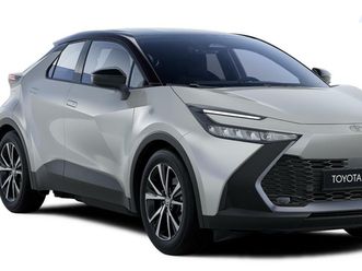 toyota c-hr toyota c-hr 2.0 hev style bi-tone awd za 36 990 €