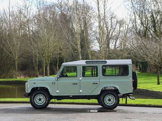 land rover defender 110 / 2.2 td4 / heritage edition / 1st owner / 7pl