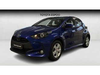 1,5 vvt-iw active ** 1-omist. suomi-auto / pluspaketti navi ym. / toyota approved turva 12kk **