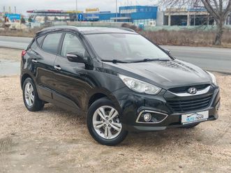 hyundai ix35 1.6 бензин 135 к.с. facelift! уникално състояние