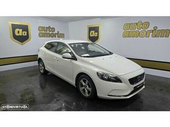 volvo v40 2.0 d2 momentum geartronic