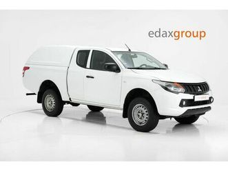 2.4 di-d club invite 4wd c/iva