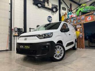 ② fiat doblo - l2 - 3600 km - lichtevracht - btw wagen - — camionnettes & utilitaires — 2ememain