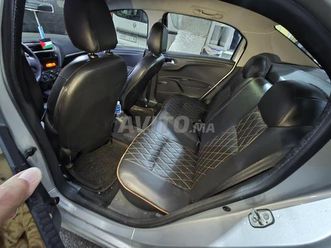 peugeot 301 diesel manuelle 2015 à tétouan