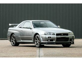 2002 nissan skyline