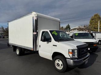 2019 ford e350 cutaway van 15ft box **46k miles**