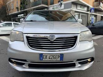 2.8d 163cv cambio automatico nuovo 7 posti full!!!