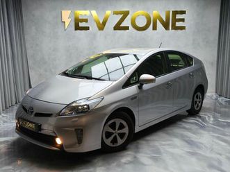 toyota prius 1.8 plug-in luxury+pele