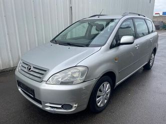 toyota avensis verso 2.0 linea sol 7-sitzer man klima