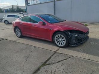 tesla model s ≫ 2020 • 14 000 eur • id