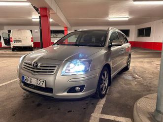 kombi 2.4 d-4 vvt-i automatisk