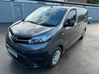 75kwh icon medium panel van auto mwb 6dr (7kw obc)