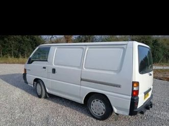 vintage van mitsubishi l 300