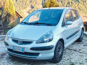 honda jazz (prezzo trattabile) unico proprietario