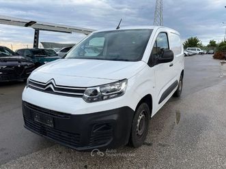 citro berlingo van m 1.5 bluehdi 100cv s&s 2p. berlingo van m 1.5 bluehdi 100cv s&s 2p.