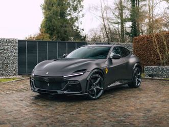 ferrari purosangue matte grigio- panoramic roof- carbon pack- belgian