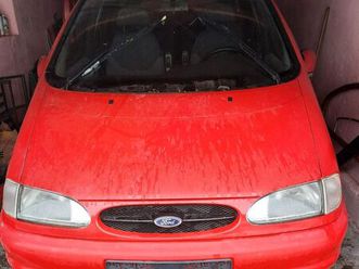 ford galaxy (d) in rot, kein tüv