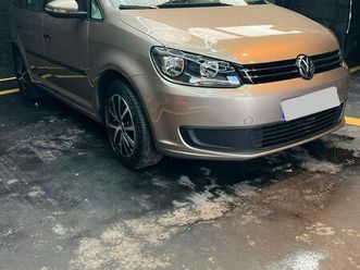 volkswagen touran 1.6 tdi 105 confortline dsg7/premiere main /53500 km