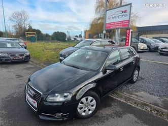 audi a3 1.6 tdi 105 cv 5 portes. 07/2010 avec 124 000 kms .1 er main