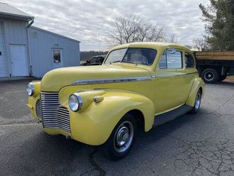 1940 chevy special deluxe 2 door 350, auto, p.s. p.b. good driver !!