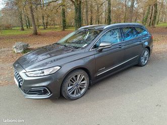 ford mondeo sw iv 2.0 hybrid 187ch 7cv vignale bva - toutes options, attelage, toit ouvrant