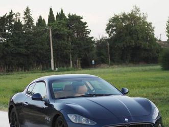 maserati granturismo v8 4.2l zf 48.000 klm full option