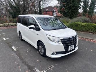 2016 toyota noah hybrid 1.8 litre