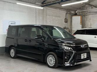 2017 toyota voxy hybrid x