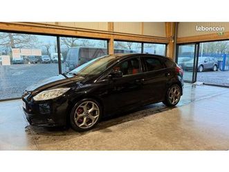 ford focus 2.0 scti 250ch ecoboost st 5p