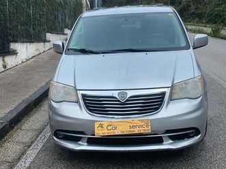lancia voyager 2.8 turbodiesel platinum 163 cv