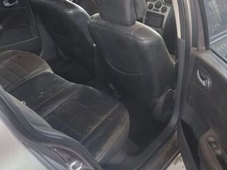 sedan dynamique 2.0 16v mec.