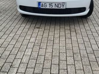 vând sau schimb renault simbol parvu rosu