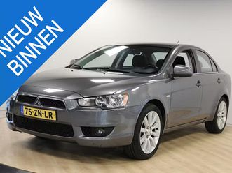 mitsubishi-lancer-sports-sedan-18-invite-trekhaak-camera