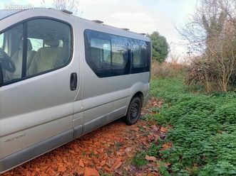 renault trafic 2