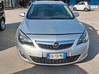 opel astra 2.0 cdti 165cv sports tourer cosmo flee