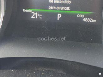 toyota camry 2.5 220h luxury