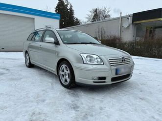 toyota avensis combi executive 2.4-l-vvt-i automati...