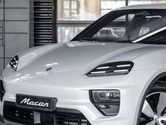 porsche macan 4