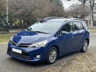 toyota verso 1.6 d-4d executive tss [7 személy] magyarországi forgalomba helyezés. első tulajdonos! végig szakszervízben szerviz