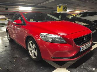 volvo v40 1.6 d2 momentum