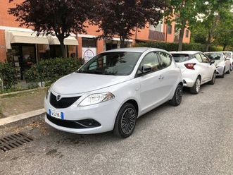 lancia ypsilon 1.2 gold