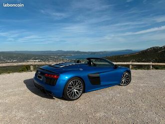 audi r8 spyder 5.2 540cv