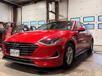 2022 hyundai sonata se – 17k miles – clean title – excellent condition