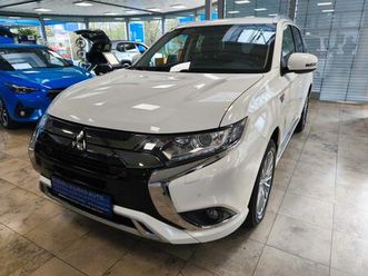 mitsubishi outlander phev | ahk | app-connect | 4wd